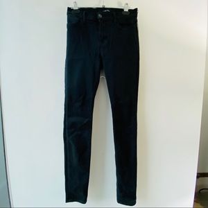 J BRAND: Maria Jeans un Seriously Black (Size 26)
